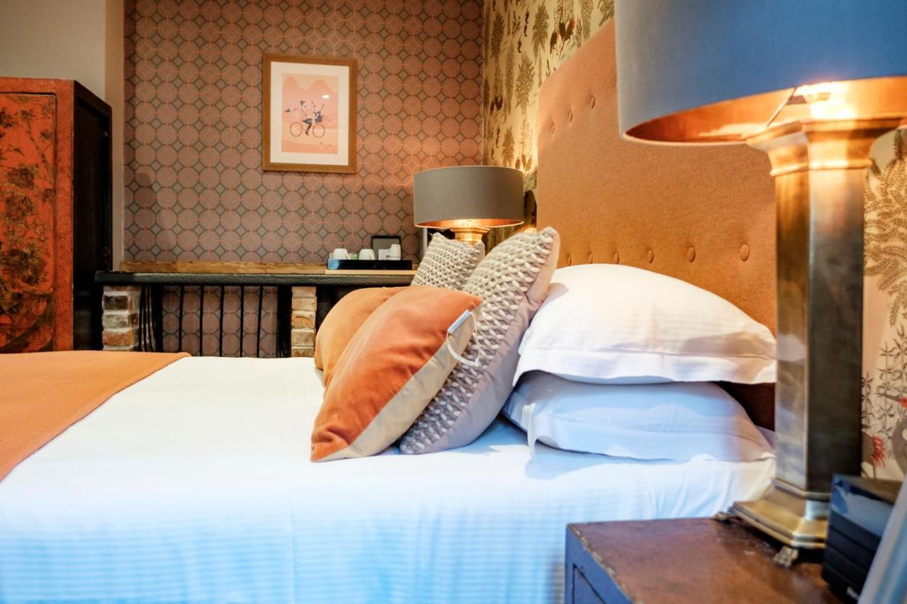 The Bull Hotel ブリッドポート エクステリア 写真